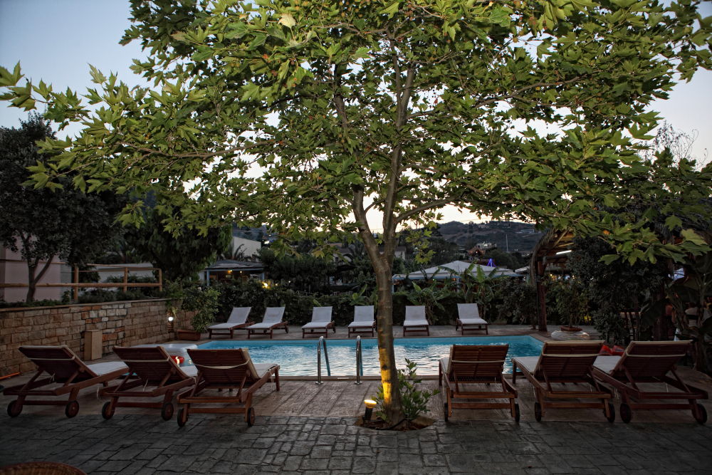 Niriides Beach Hotel Rethymno Instalações foto