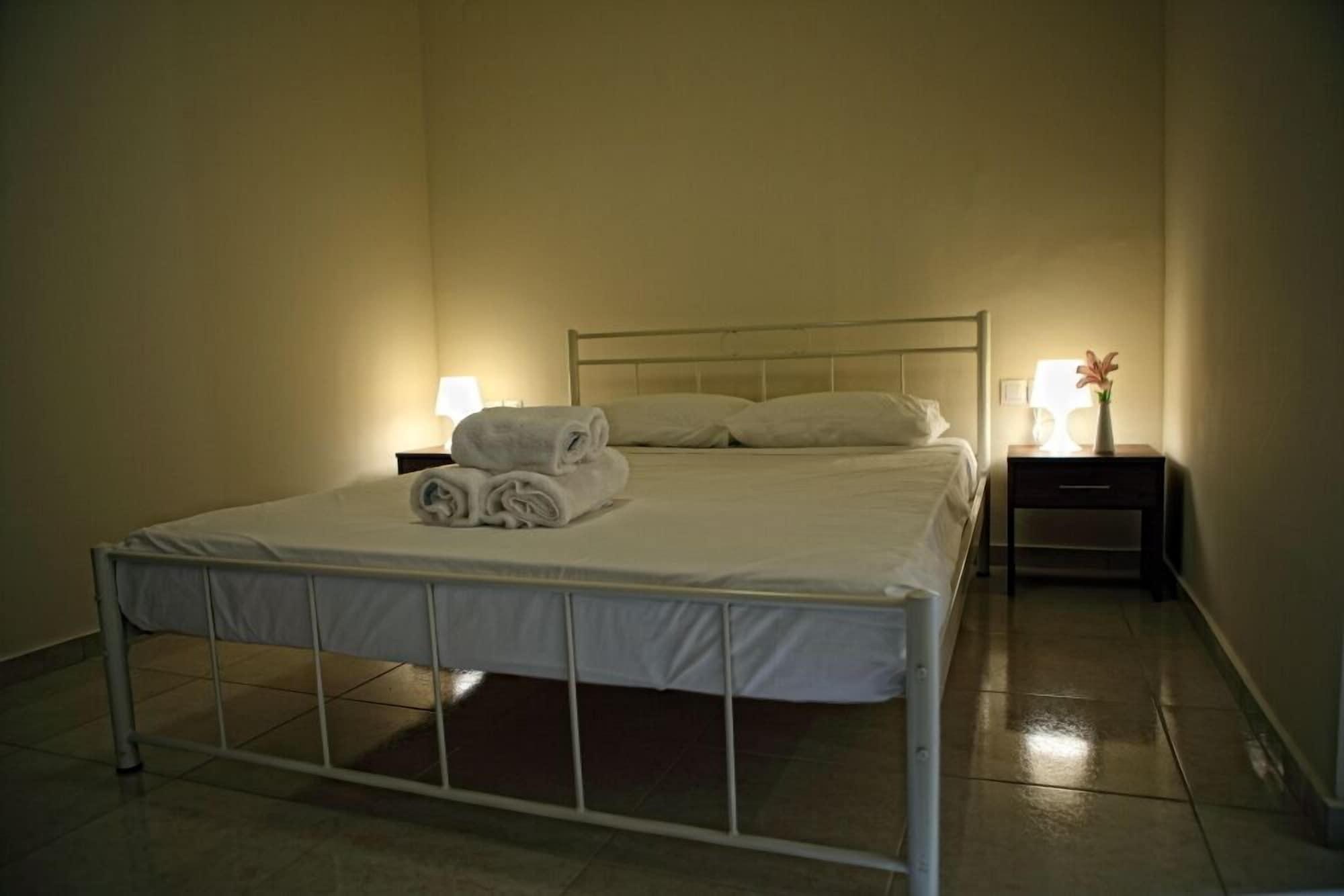 Niriides Beach Hotel Rethymno Quarto foto